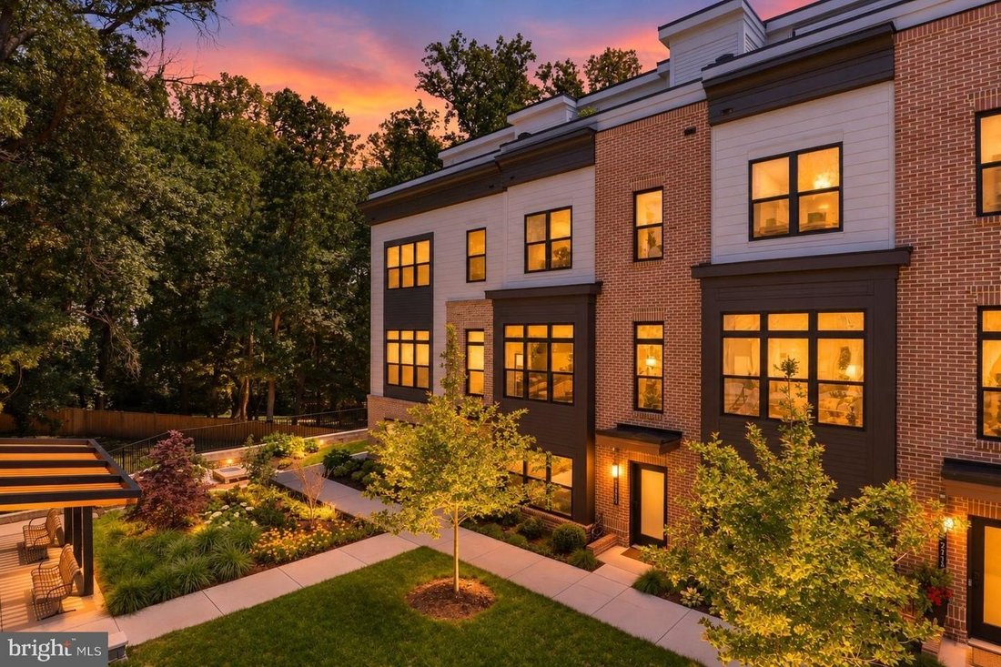 Townhouse in Pimmit Hills, Virginia, United States 2 - 19035214