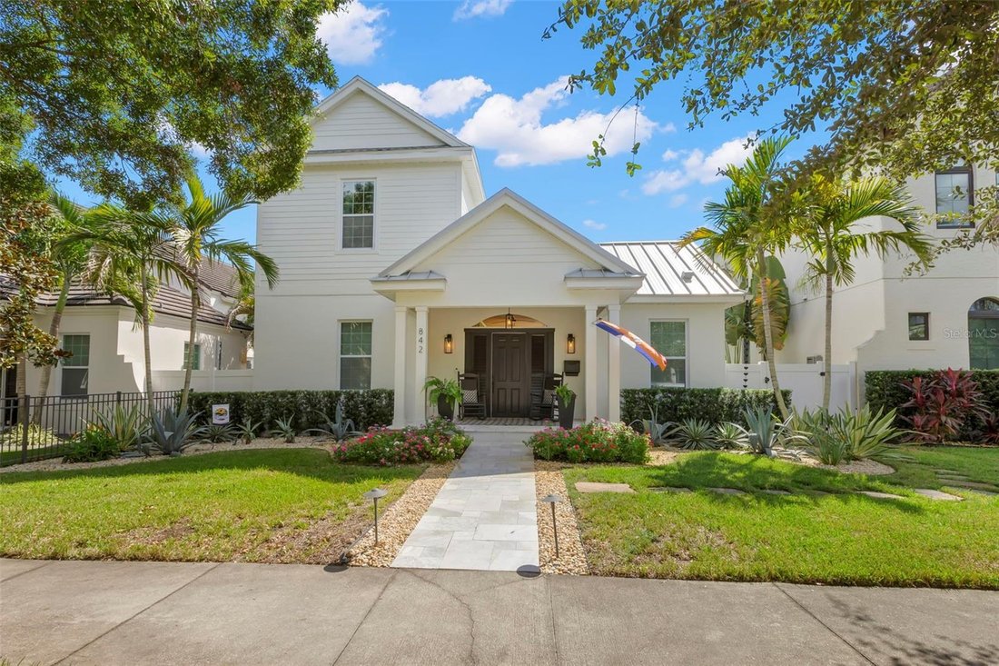 House in St. Petersburg, Florida, United States 1 - 19023408