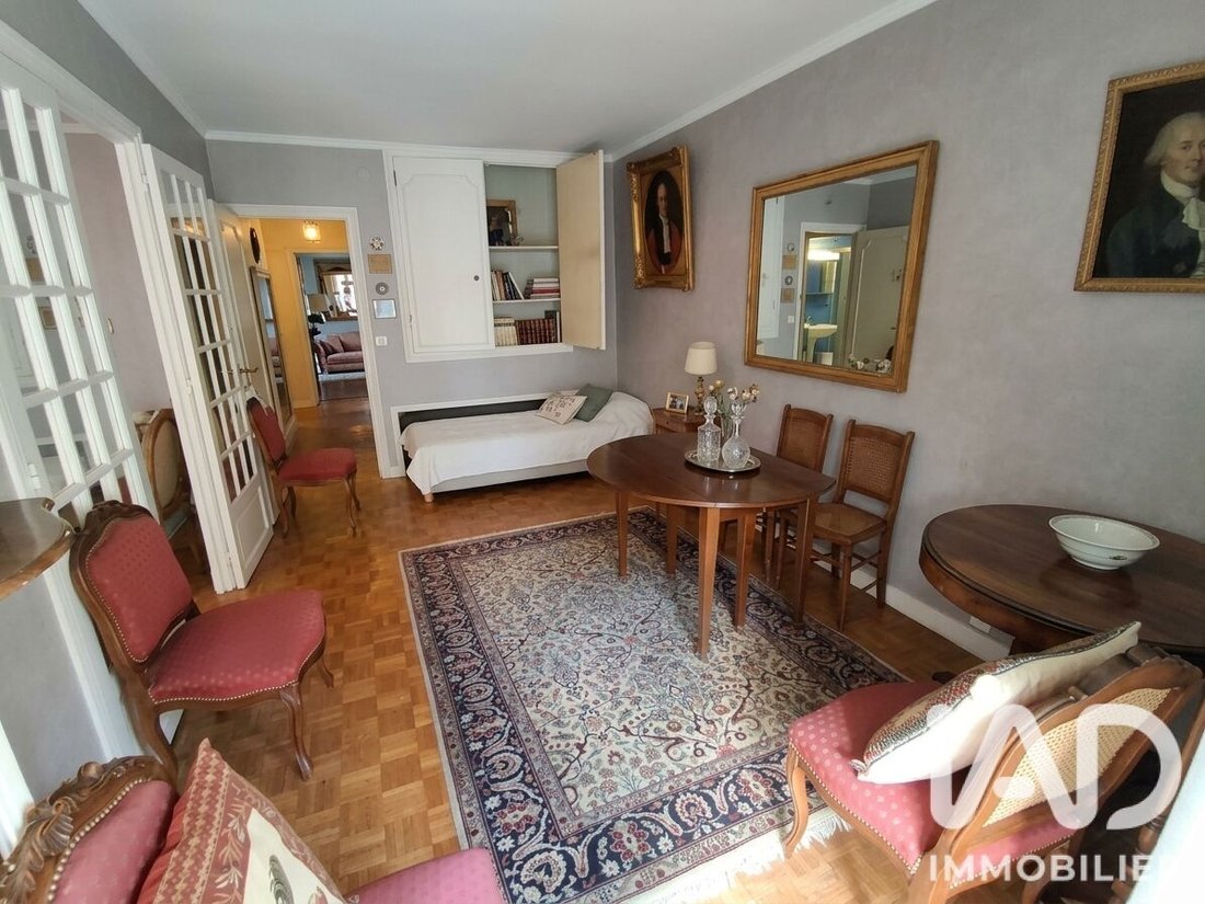 Apartment in Dupleix-Motte Picquet, Paris 15e Arrondissement, Paris 3 - 19033171