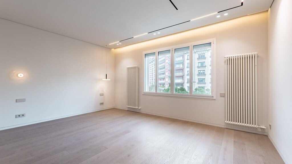 Apartment in Sarrià-Sant Gervasi, Barcelona, Spain 2 - 16120341