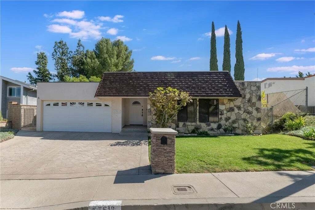 House in Los Angeles, California, United States 1 - 19024396