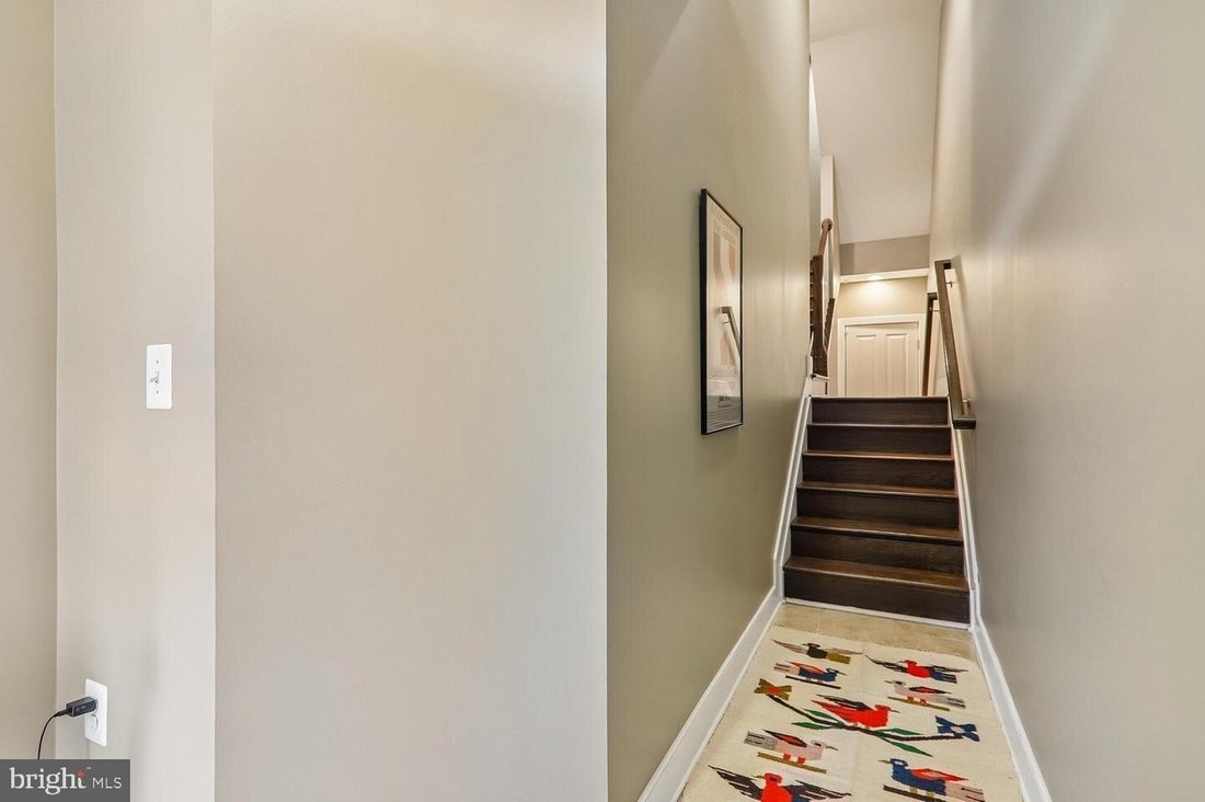 Townhouse in Alexandria, Virginia, United States 4 - 19032330