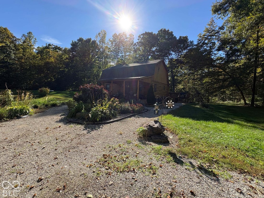 House in Poland, Indiana, United States 2 - 19030657