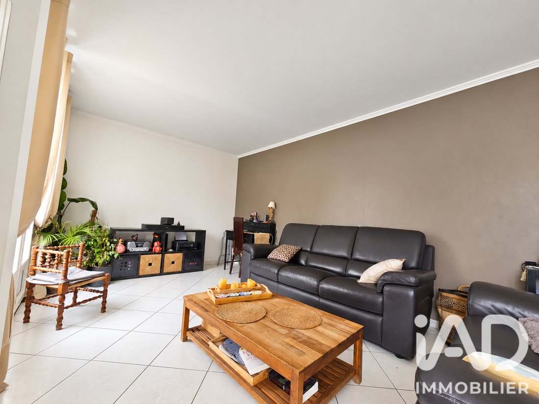 House in Beauchamp, Ile-de-France, France 3 - 19033151