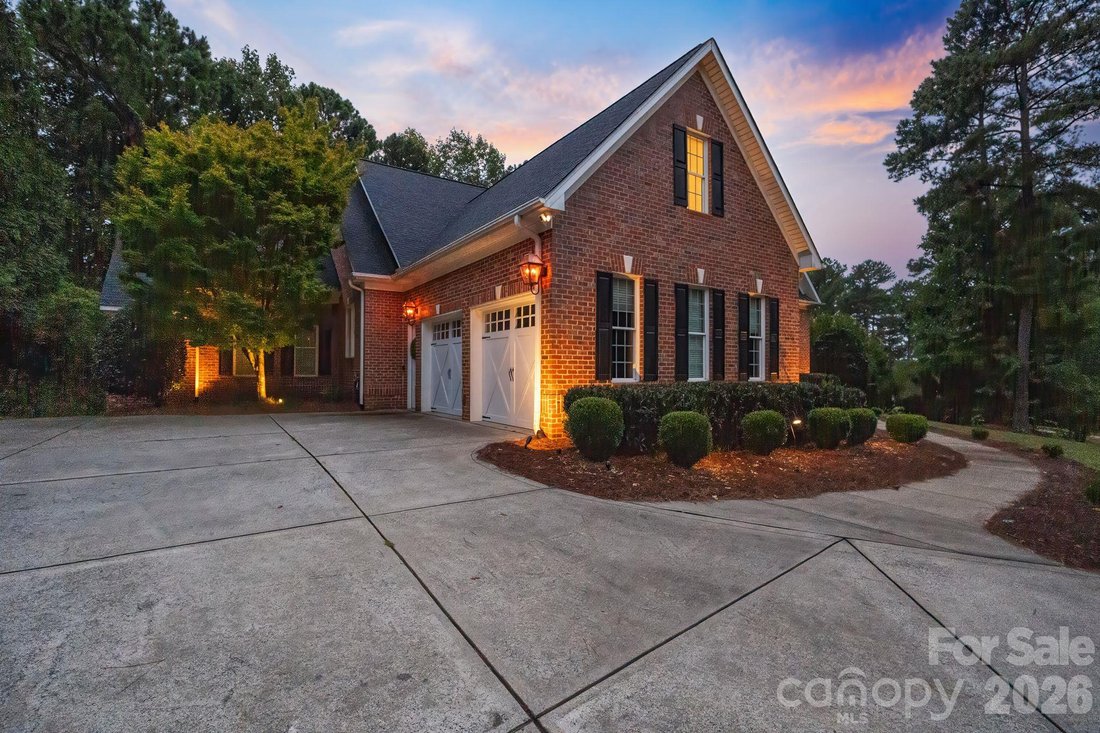 House in Belmont, North Carolina, United States 5 - 19023942
