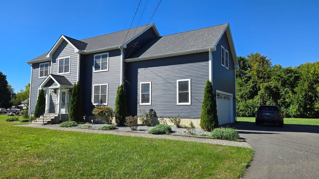 House in Westfield, Massachusetts, United States 3 - 19032575