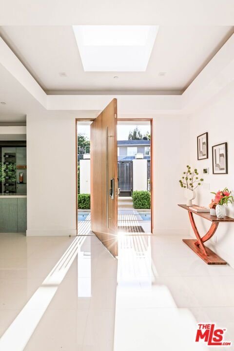 House in Beverly Hills, California, United States 3 - 19023180