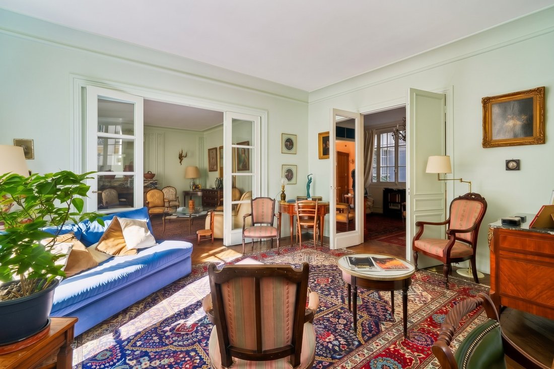Apartment in Bois de Boulogne, Paris 16e Arrondissement, Paris 4 - 19028141