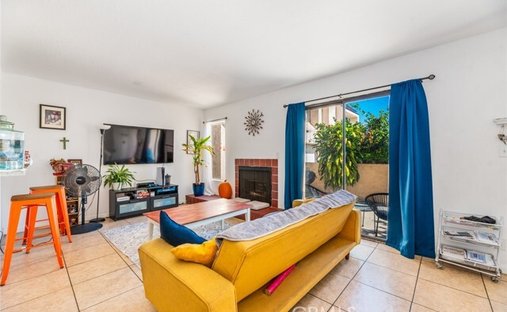 Townhouse in Garden Grove, California, United States 1