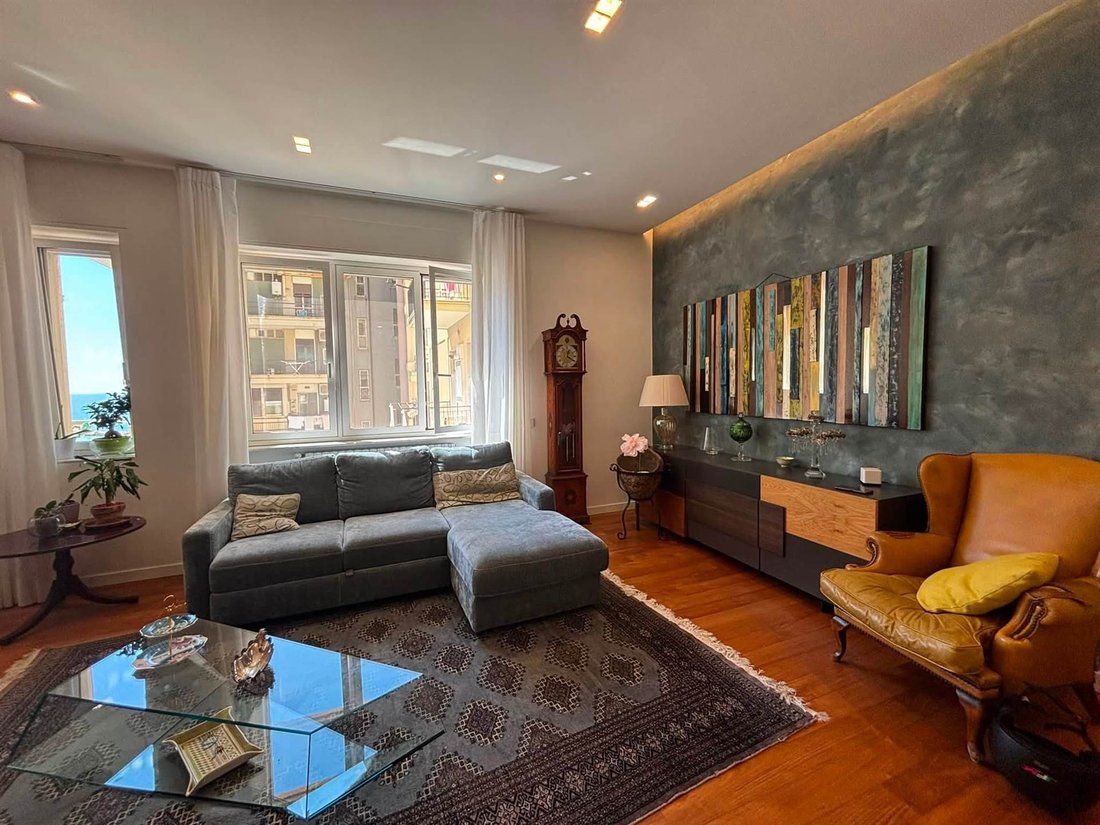 Apartment in Centro, Salerno, Campania 2 - 19025102