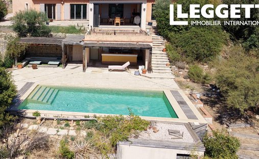 Villa a Entrecasteaux, Provenza-Alpi-Costa Azzurra, Francia 1