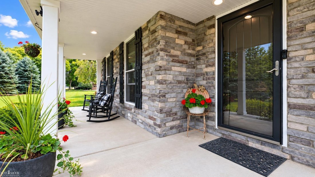 House in Owosso charter Township, Michigan, United States 4 - 19024119