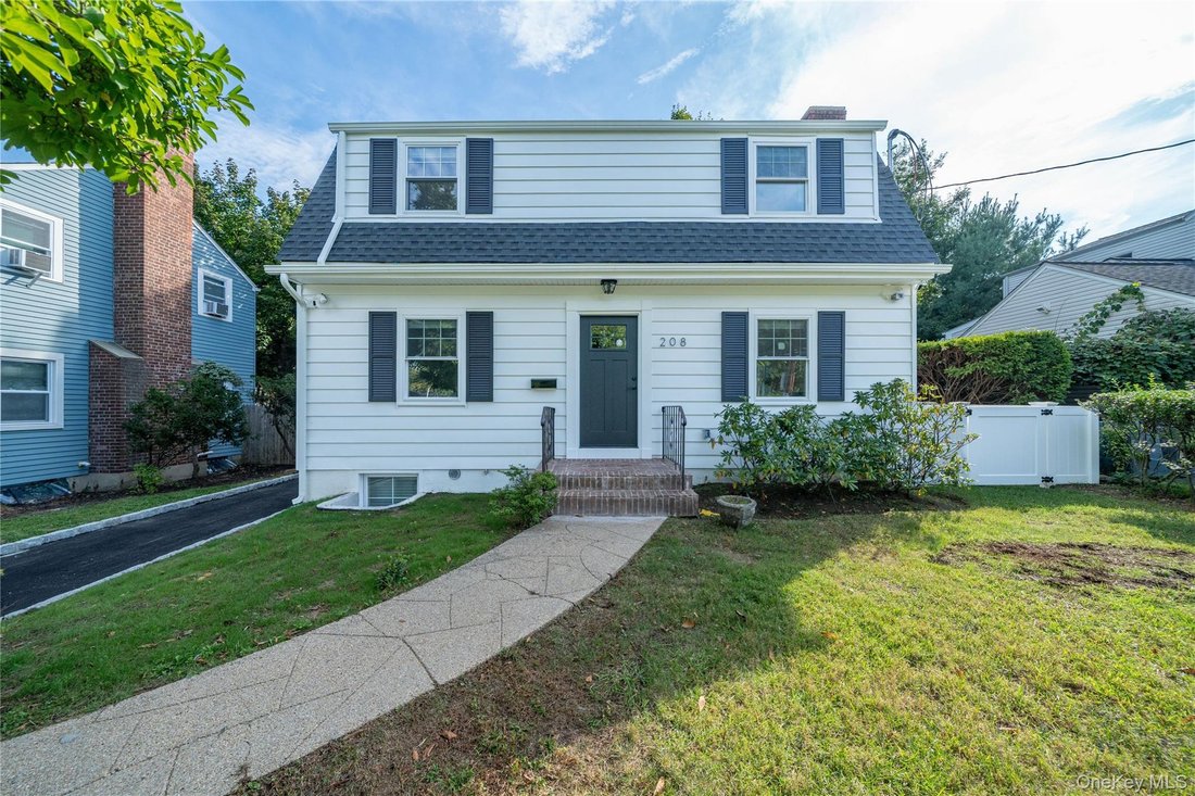 House in Eastchester, New York, United States 3 - 19020603