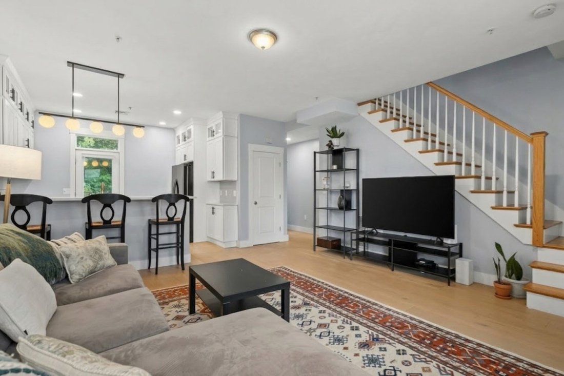 Condo in Boston, Massachusetts, United States 2 - 19028535