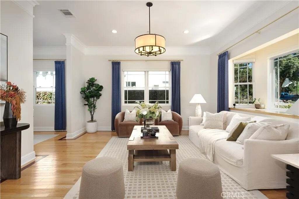 House in Altadena, California, United States 1 - 19024460
