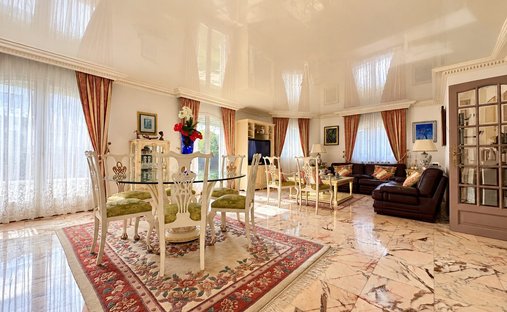 Casa a La Varenne, Saint-Maur-des-Fossés, Francia 1