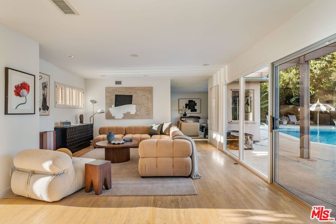 House in Los Angeles, California, United States 5 - 19024884