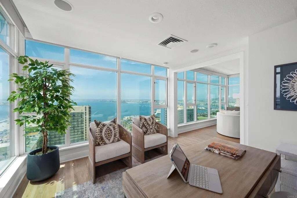 Condo in San Diego, California, United States 4 - 19029413