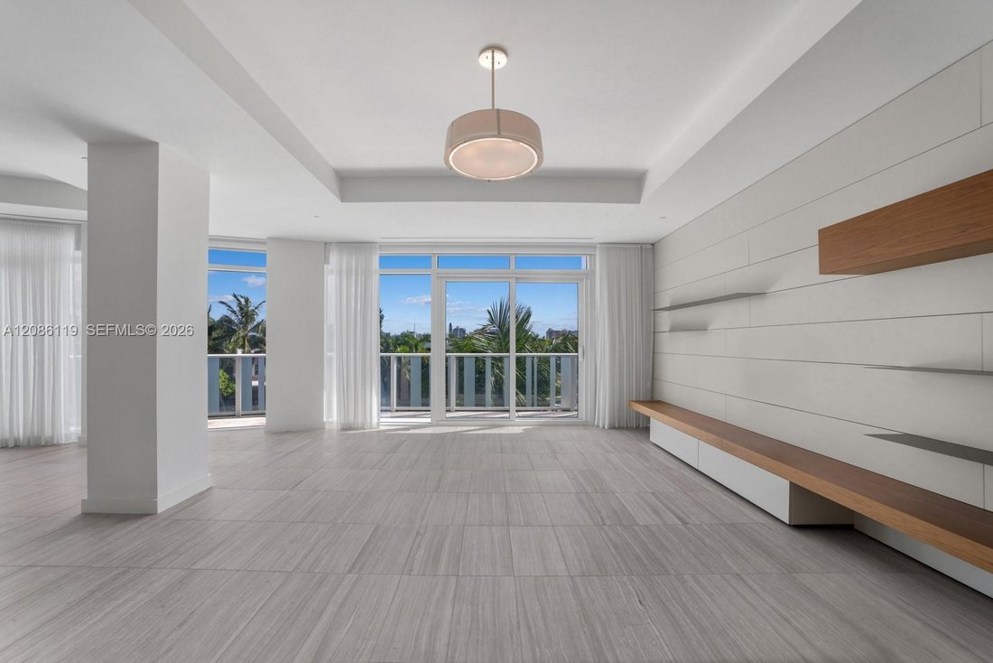 Condo in Miami Beach, Florida, United States 4 - 19024964