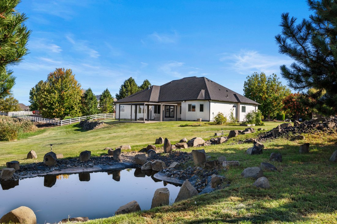 House in West Richland, Washington, United States 1 - 19021603