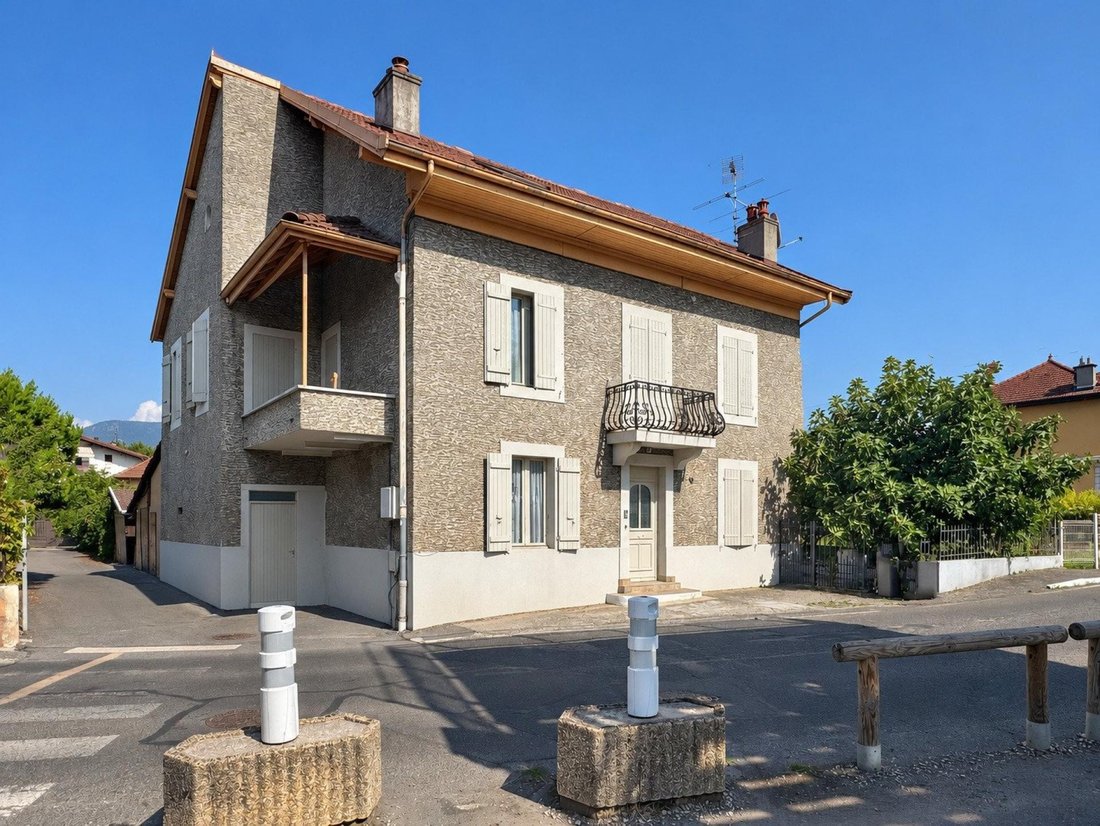House in Est, Ville-la-Grand, France 1 - 19033085