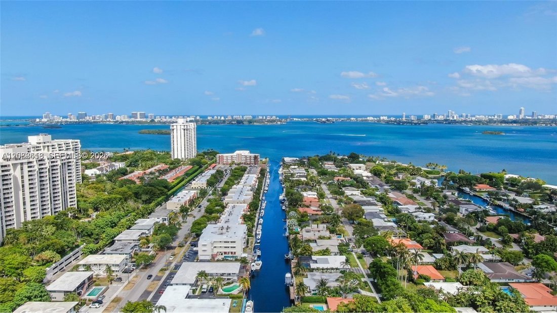 Land in Miami, Florida, United States 5 - 19024951