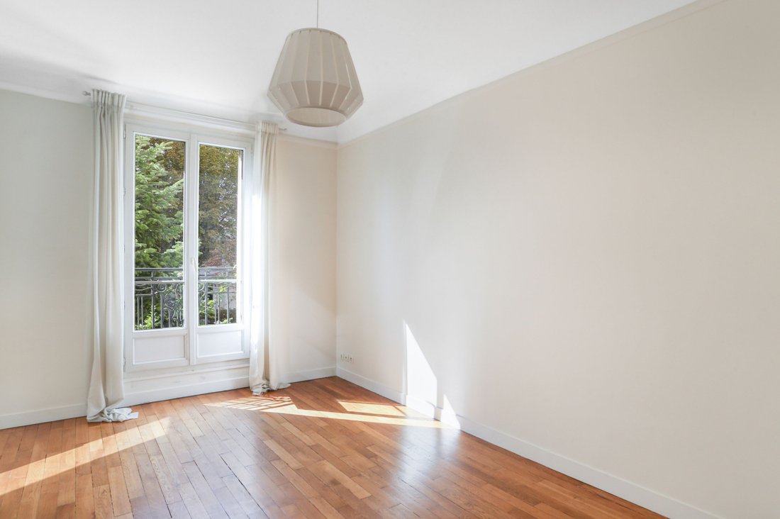 Apartment in Auteuil Sud, Paris 16e Arrondissement, Paris 5 - 19033643