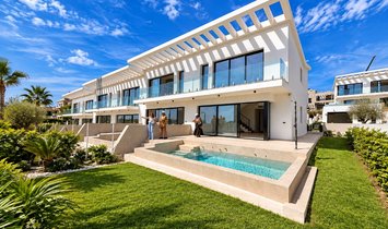 Villa in La Cala de Mijas, Mijas, Spain 1