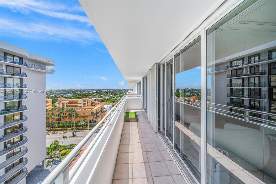 Condo in Bal Harbour, Florida, United States 2 - 19031200