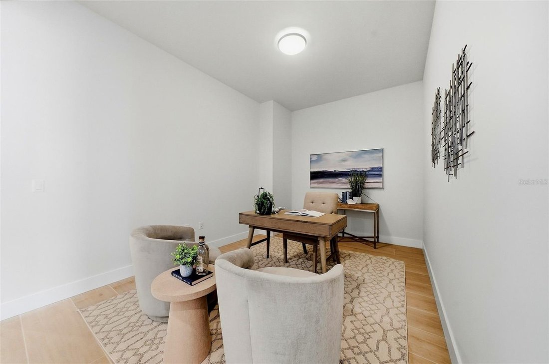 Condo in St. Petersburg, Florida, United States 5 - 19023388