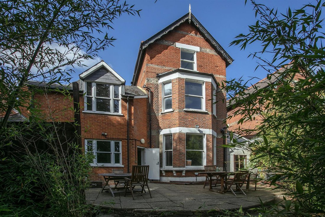 House in Oval, Lambeth (Greater London), England 3 - 19023004