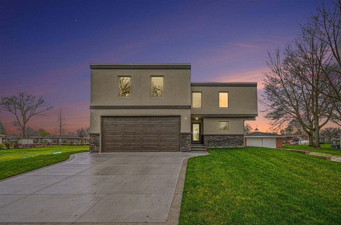 House in Mount Clemens, Michigan, United States 1 - 19024207