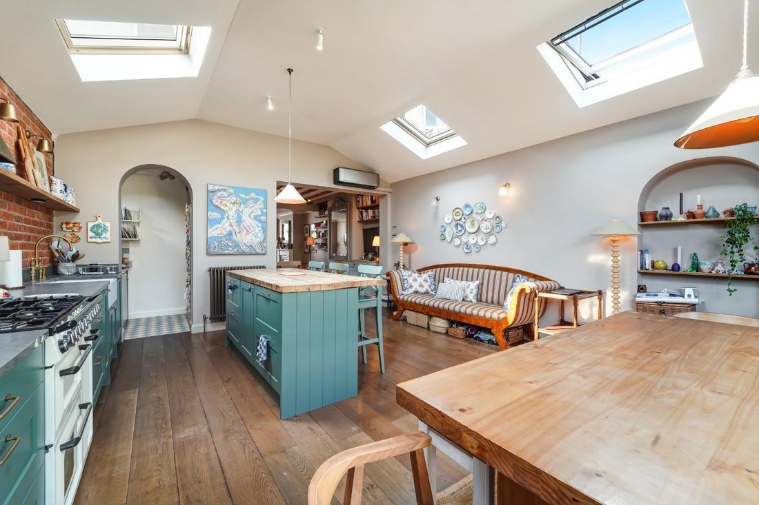 Casa a Epsom and Ewell, Inghilterra 5 - 19023074