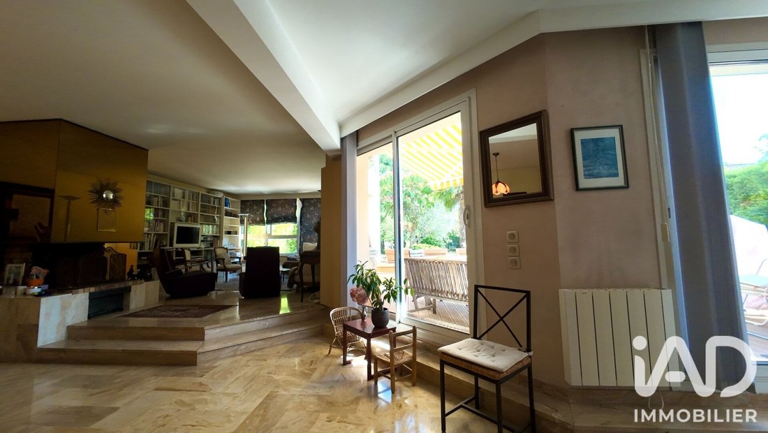 House in Village Doumer, Carrieres-sur-Seine, France 5 - 19033174
