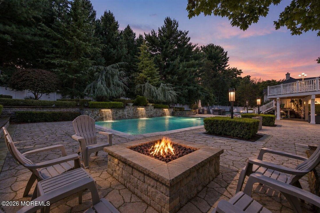 House in Marlboro Township, New Jersey, United States 5 - 19023017