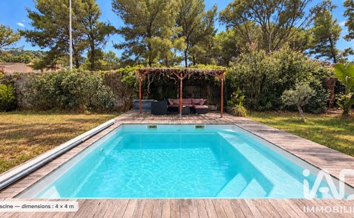 Apartment in Nord Est, Bormes-les-Mimosas, France 1