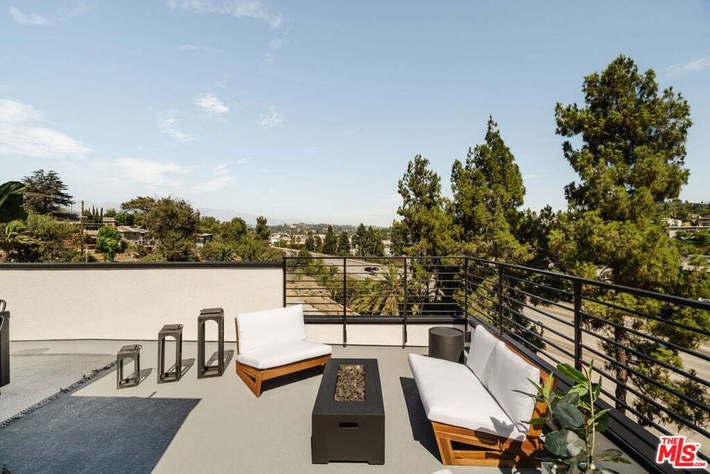 House in Los Angeles, California, United States 5 - 17968957
