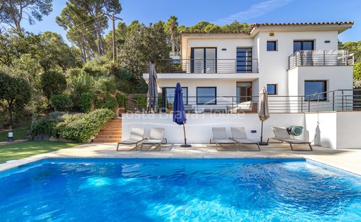 Villa in Tamariu, Palafrugell, Spanien 1