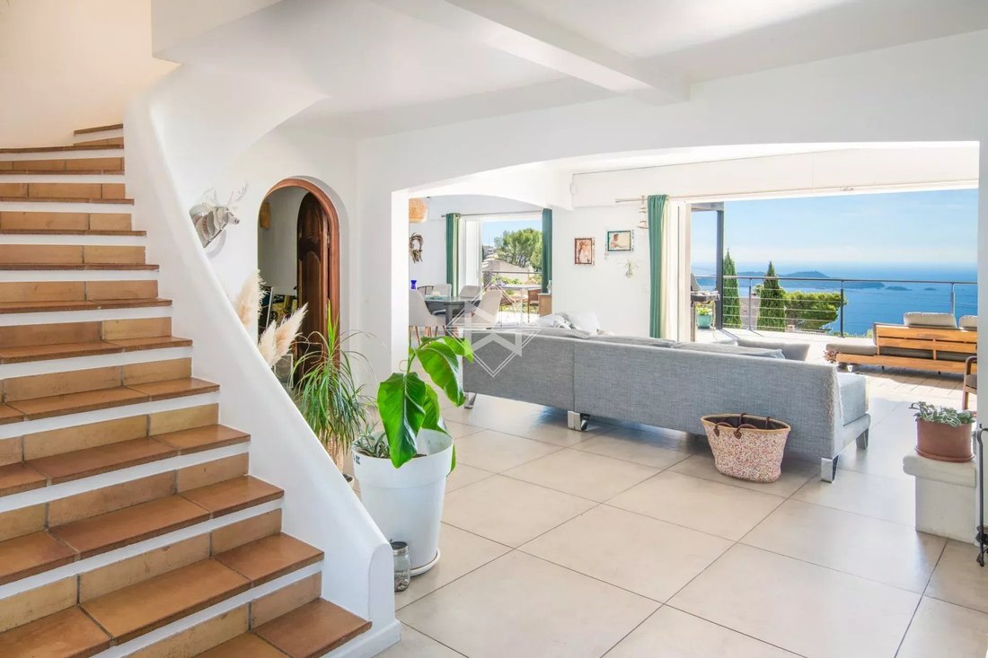 Villa in Carqueiranne, Provence-Alpes-Côte d'Azur, France 4 - 19029977