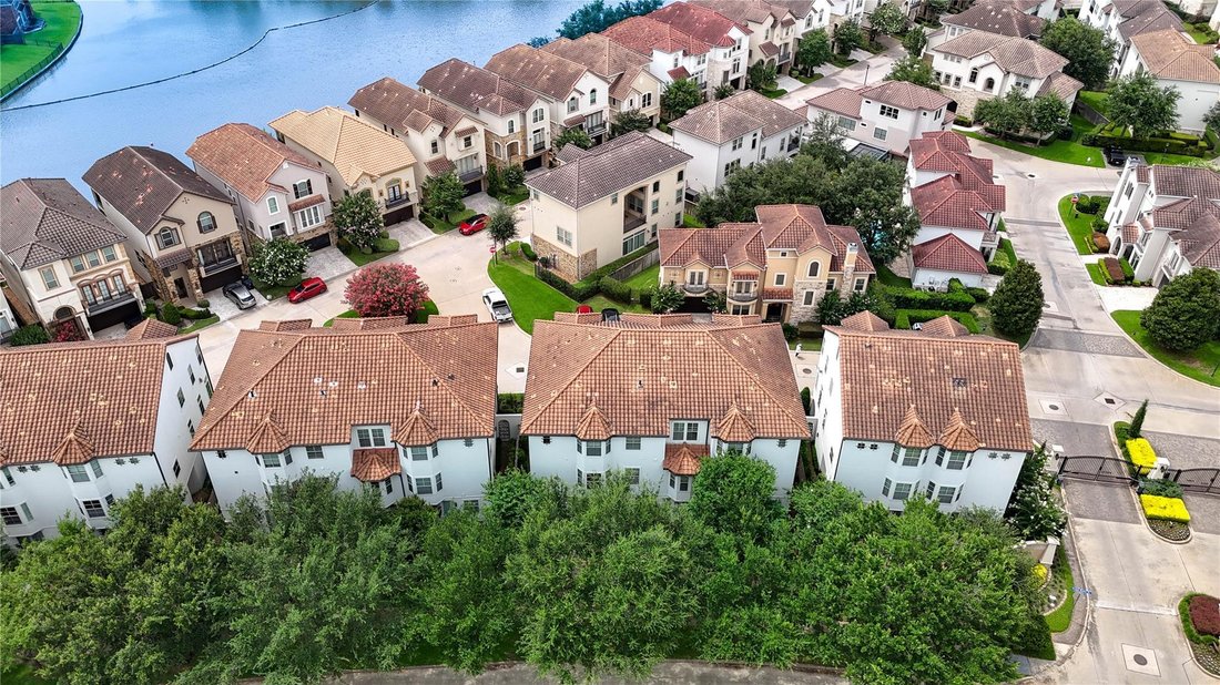 Townhouse in Sugar Land, Texas, United States 5 - 19031064
