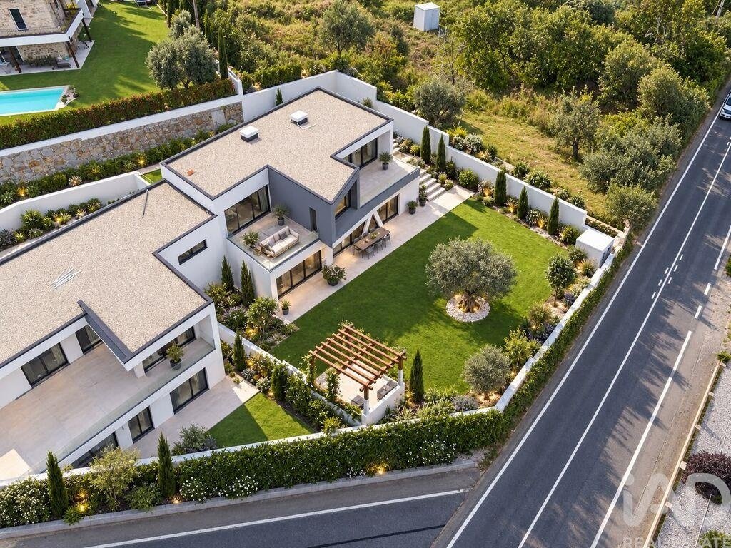 Townhouse in Rebordoes (Santa Maria), Viana do Castelo District, Portugal 5 - 19033011