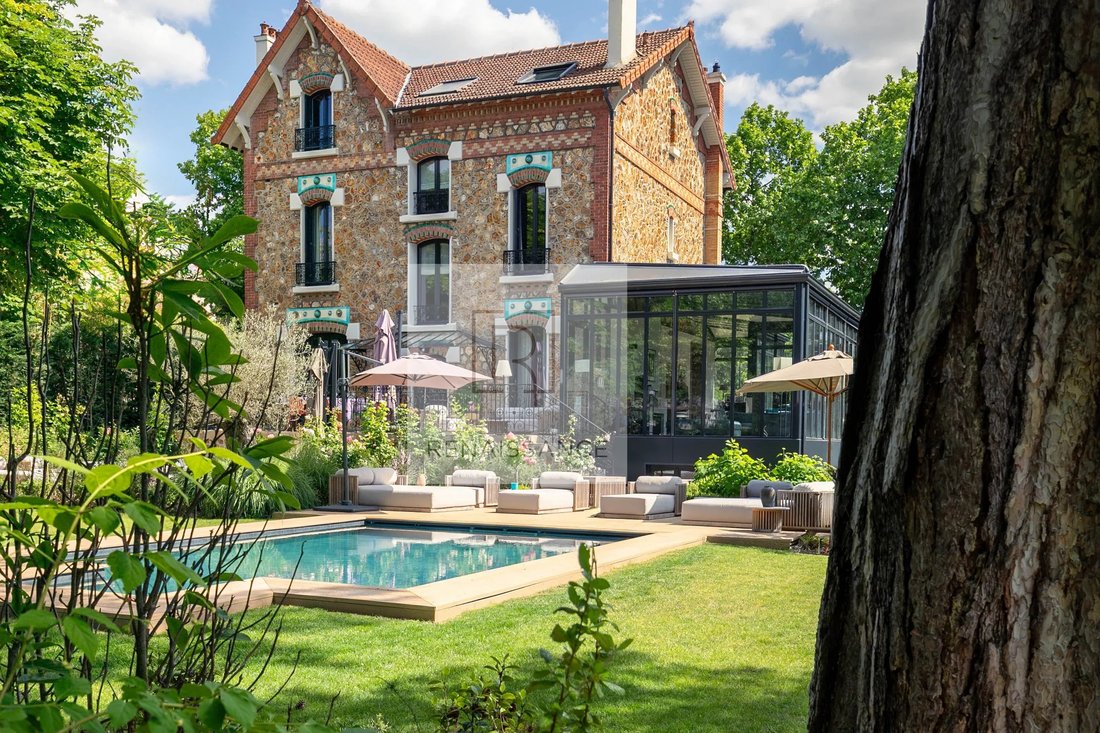 Haus in Le Vésinet, Île-de-France, Frankreich 1 - 19029334