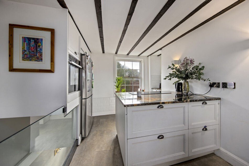 House in East Molesey, Elmbridge, England 3 - 19030751