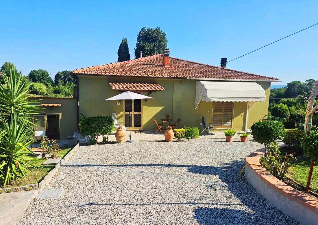 Villa in Vada, Rosignano Marittimo, Tuscany 1 - 19023354