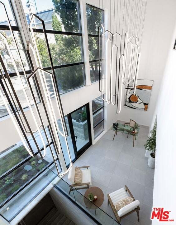 Condo in Los Angeles, California, United States 3 - 19023193