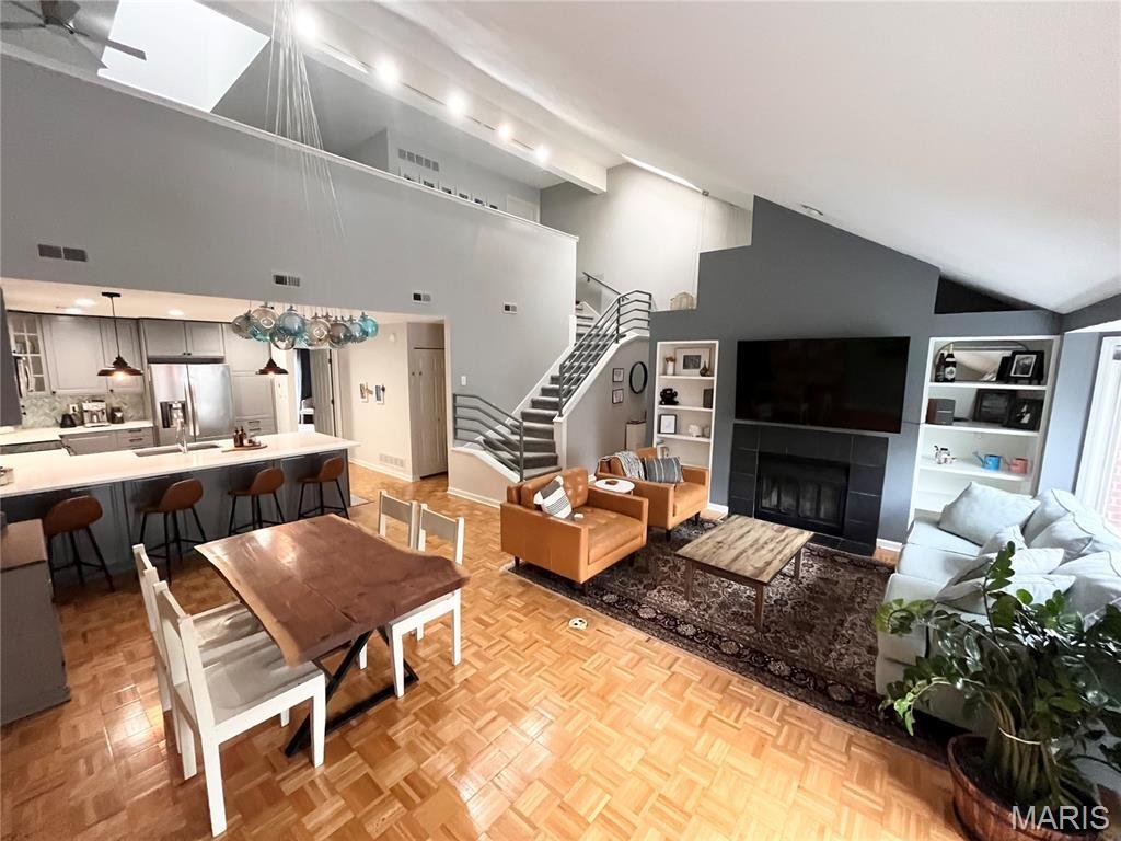 Condo in St. Louis, Missouri, United States 1 - 19023669