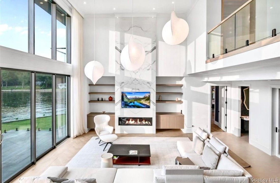 House in Saddle Rock, New York, United States 3 - 19023471