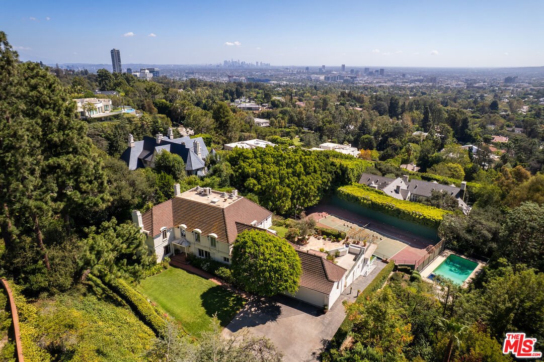 Land in Beverly Hills, California, United States 3 - 19025019