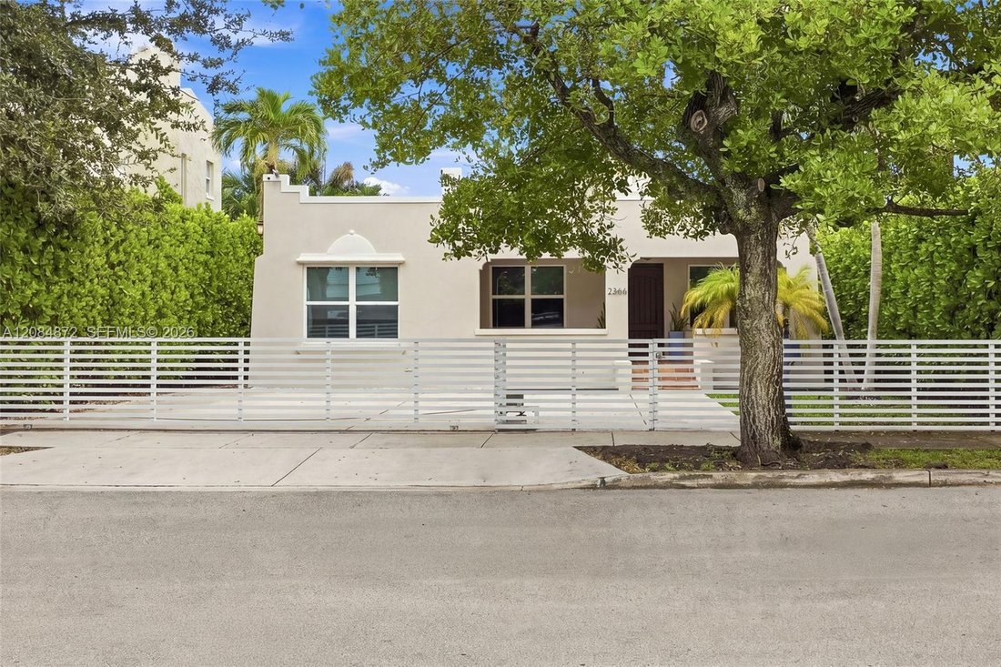 House in Miami, Florida, United States 1 - 19025111