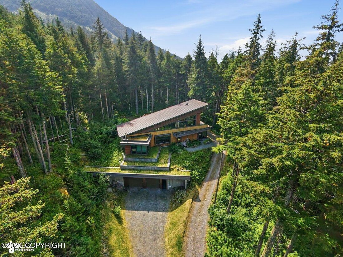 House in Anchorage, Alaska, United States 2 - 19029167